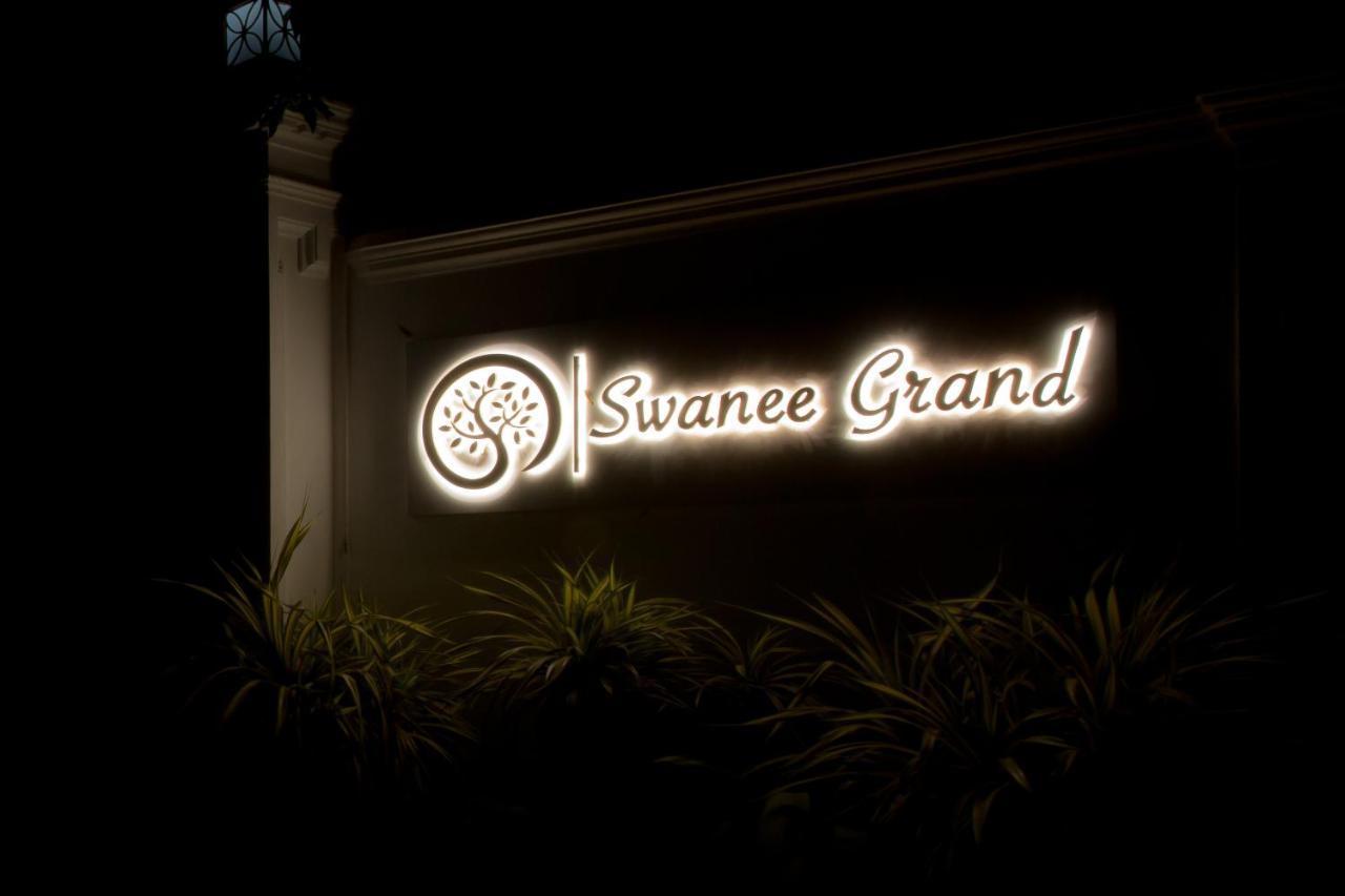 Swanee Grand Hotel Negombo Bagian luar foto